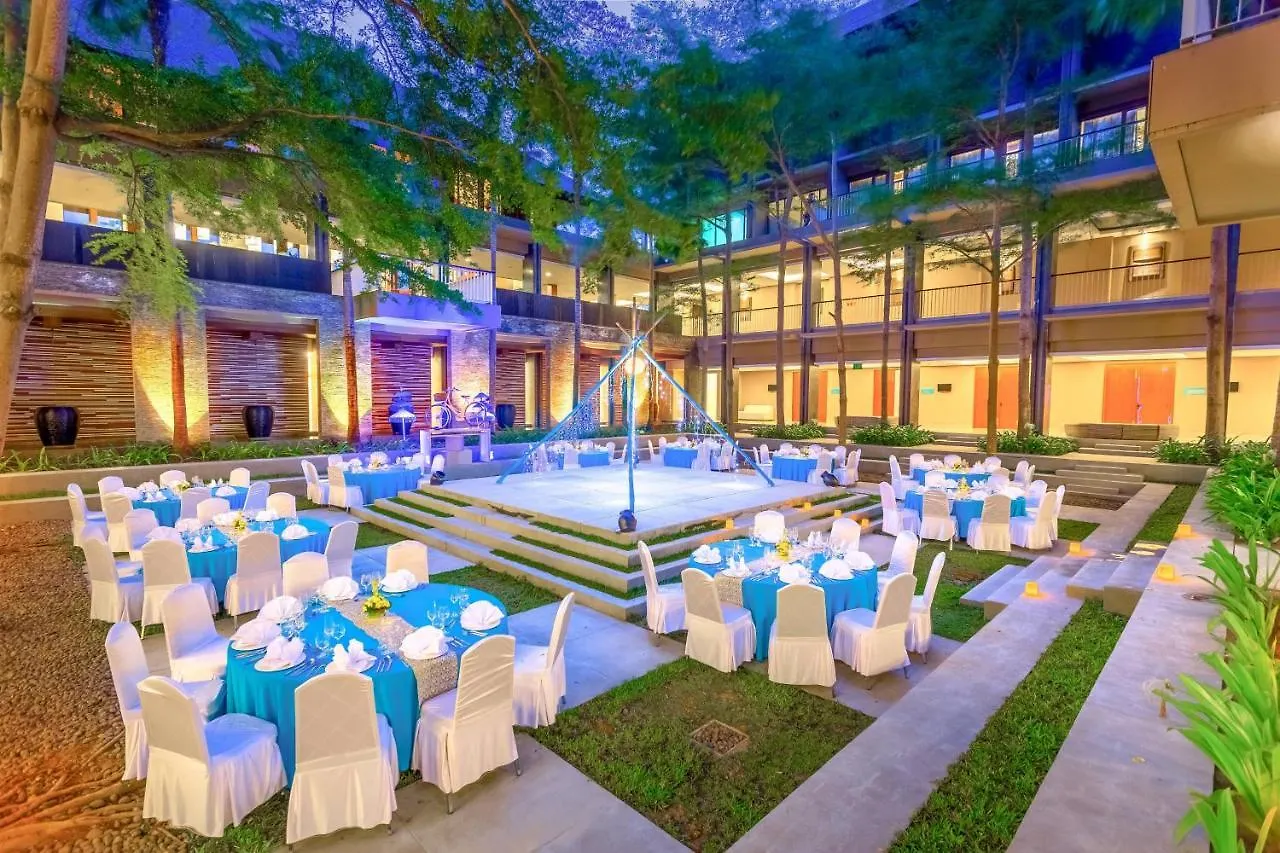 Courtyard By Marriott Bali Nusa Dua Resort 5*, Nusa Dua (Bali)