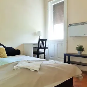 Wesselenyi Near Gozsdu Udvar Maďarsko